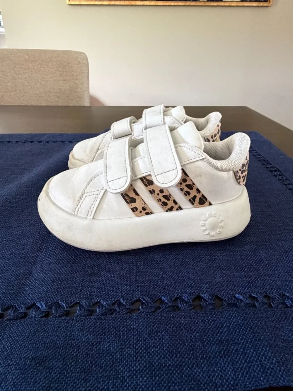 Adidas Toddler Sneakers | Size 7 | White Leopard Print Stripe Shoes